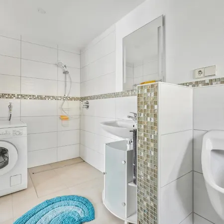 In With Wifi * Bretten